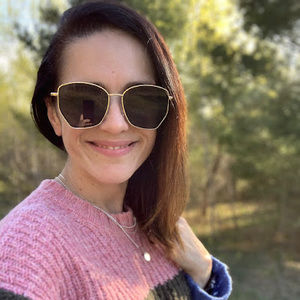 Meet your Posher, Amanda